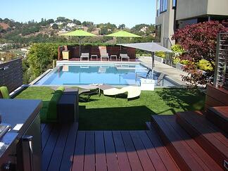 artificial grass for a patio and pool