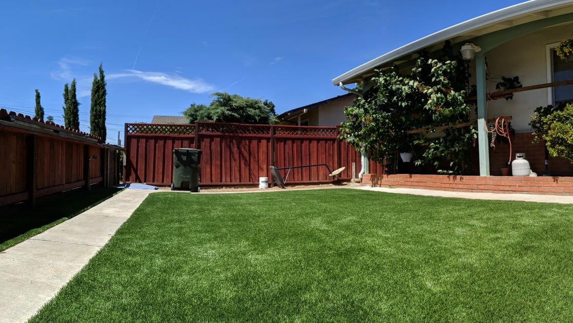 The Best Artificial Grass Landscaping Options To Improve Home Value