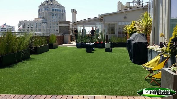 Rooftop artificial turf install