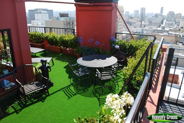 patio with artificial turf