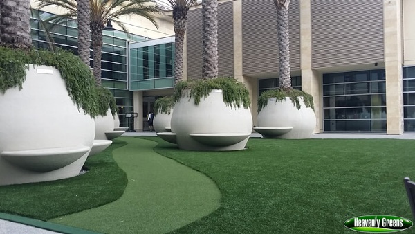 synthetic turf on commercial property