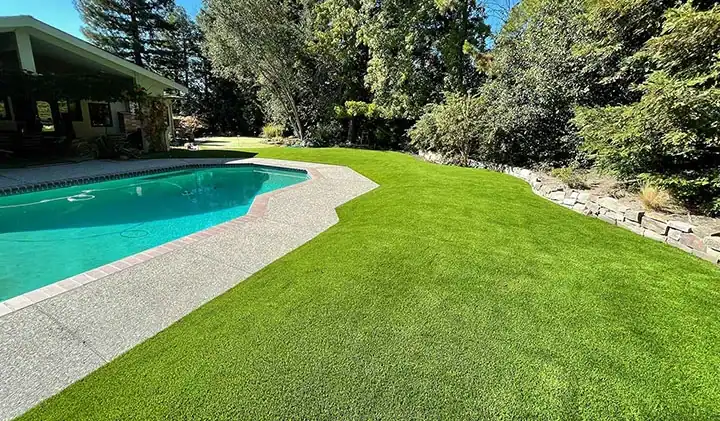 Is-It-Okay-to-Put-Artificial-Grass-Around-My-Pool